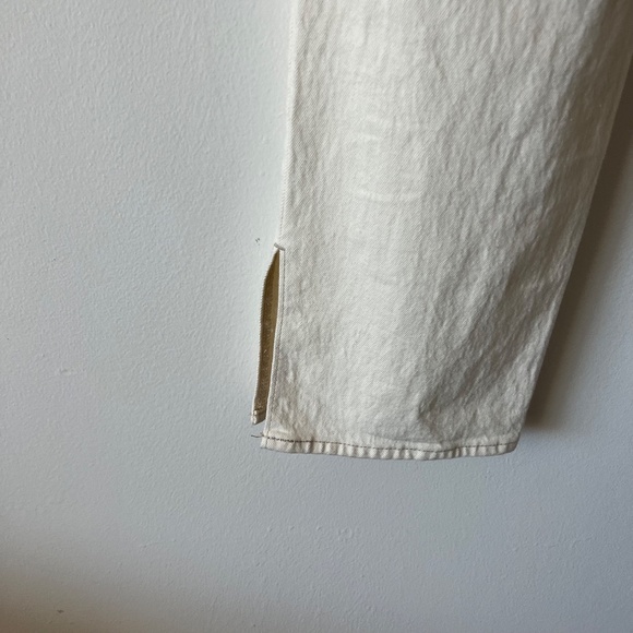 Abercrombie & Fitch Curve Love Cream Ultra High Rise 90s Straight Jean 18L / 34 - Picture 7 of 8